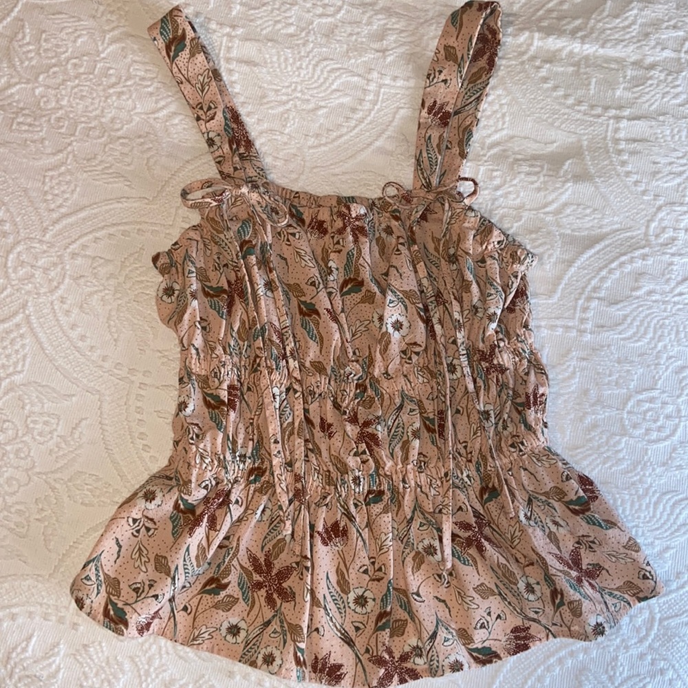 SALE!! NWT Universal Thread Bohemian Floral Blush Tank Size S